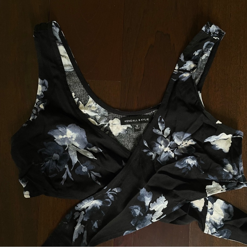 Kendall & Kylie Black Sleeveless Bustier Tank Top